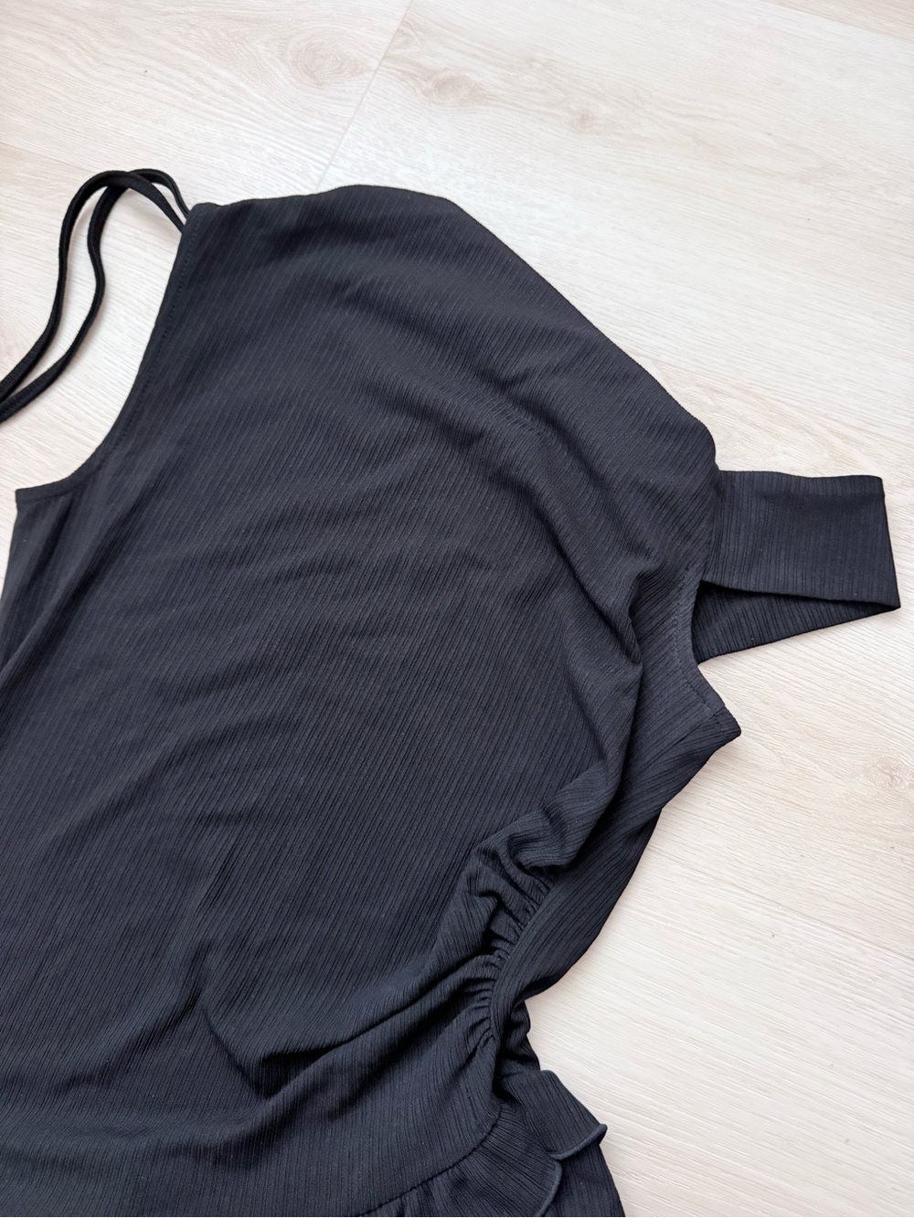 Black Ruffled Asymmetry Top - Picture 2 of 3